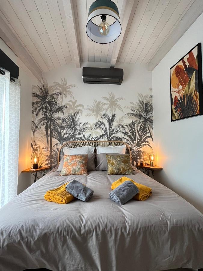 Chambre Au Calme Avec Spa Privatif Gratuit Sud Aveyron Les Palmiers Des Causses Saint-Rome-de-Tarn Kültér fotó